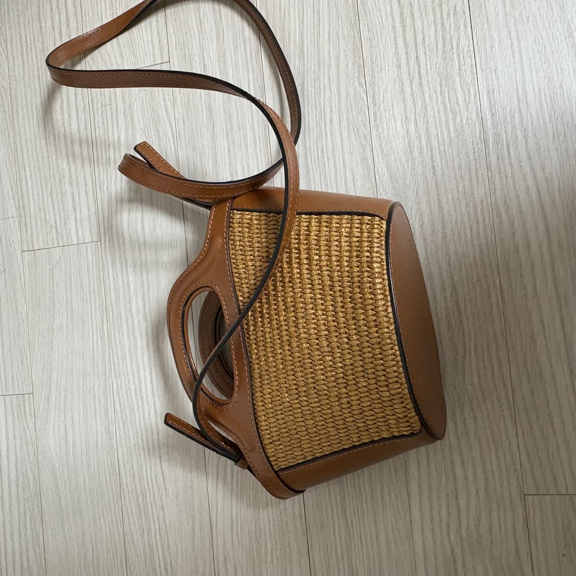 마르니 트로피칼리아 마이크로 라탄백 상품이미지2