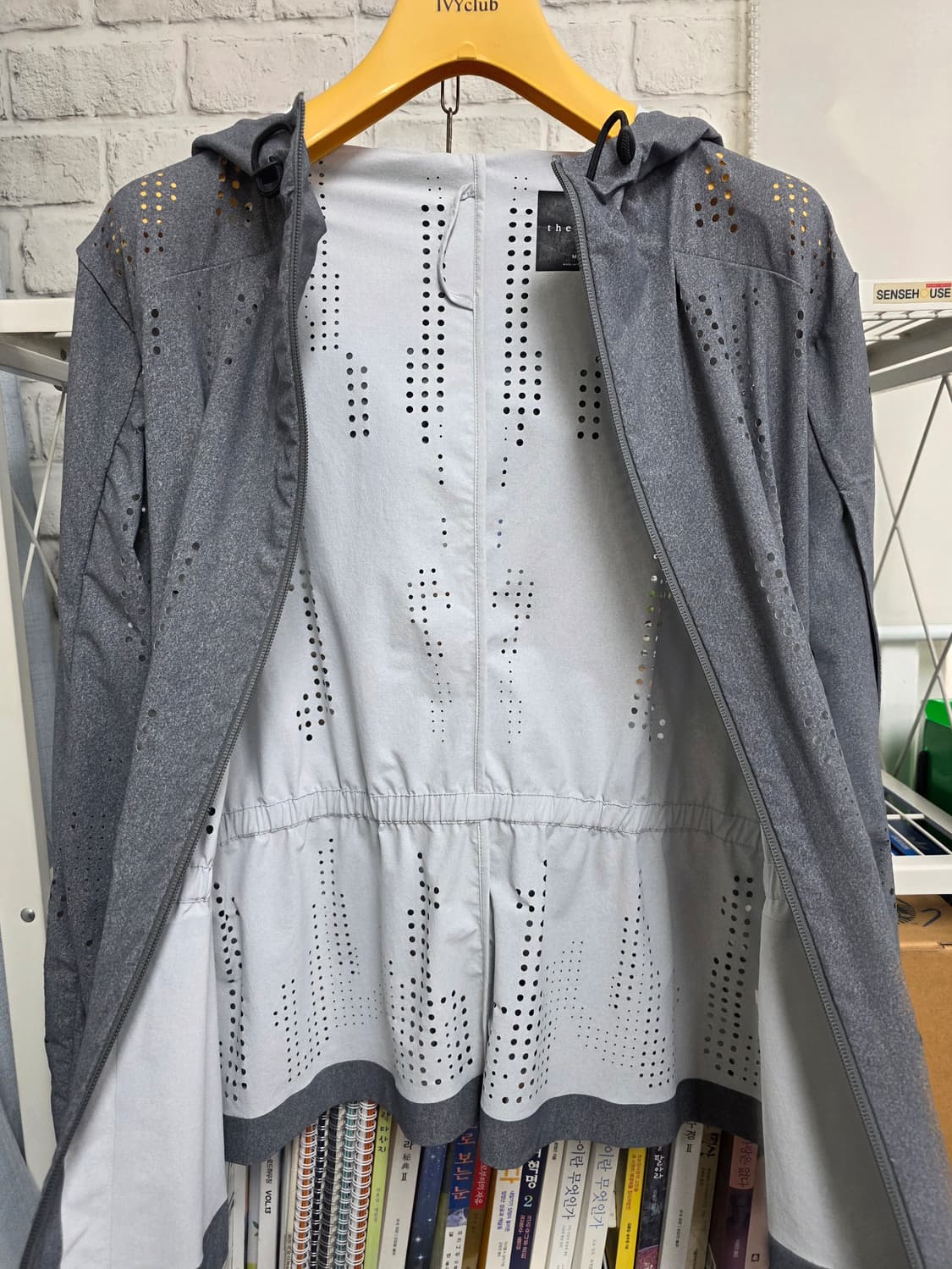 띠어리 여성바람막이 77 펀칭 후드 바람막이자켓 WM63 상품이미지5