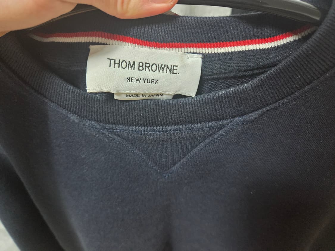 톰브라운 맨투맨 3사이즈 상품이미지2