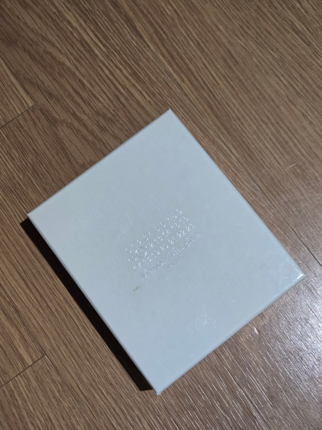 새상품) 마르지엘라 블랙 카드지갑 풀박스 상품이미지9