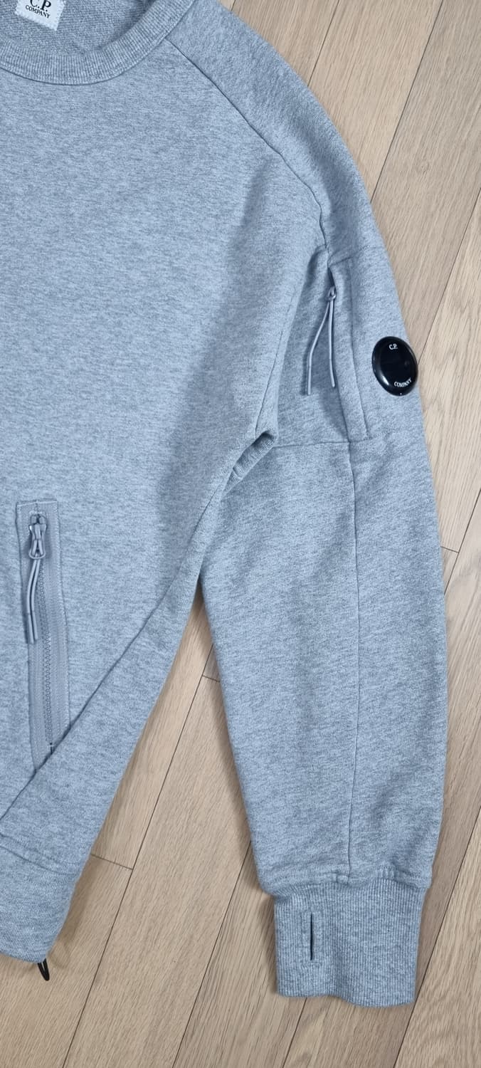 CP COMPANY 유틸리티 맨투맨 XL _ 남성 상품이미지4