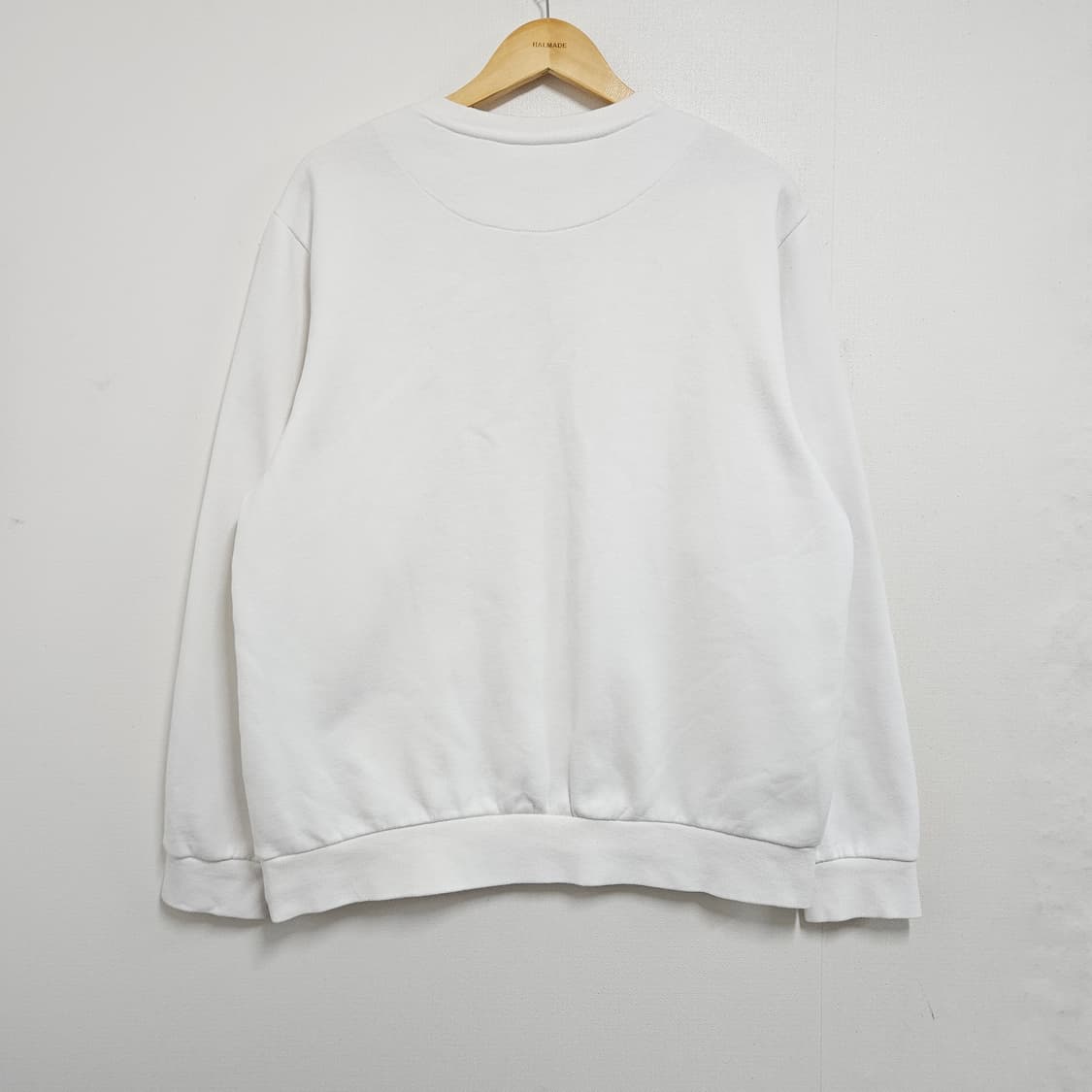 XL 게스 GUESS 화이트 기모 맨투맨 상품이미지4