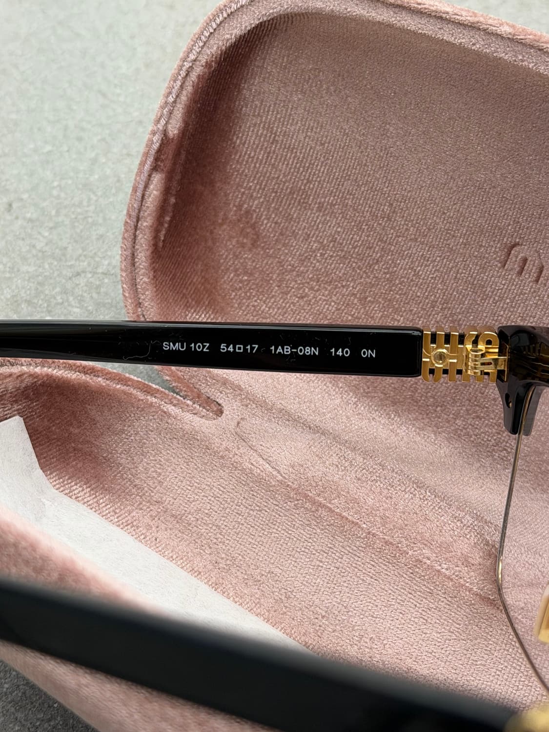 miu miu 미우미우 하금테 상품이미지4