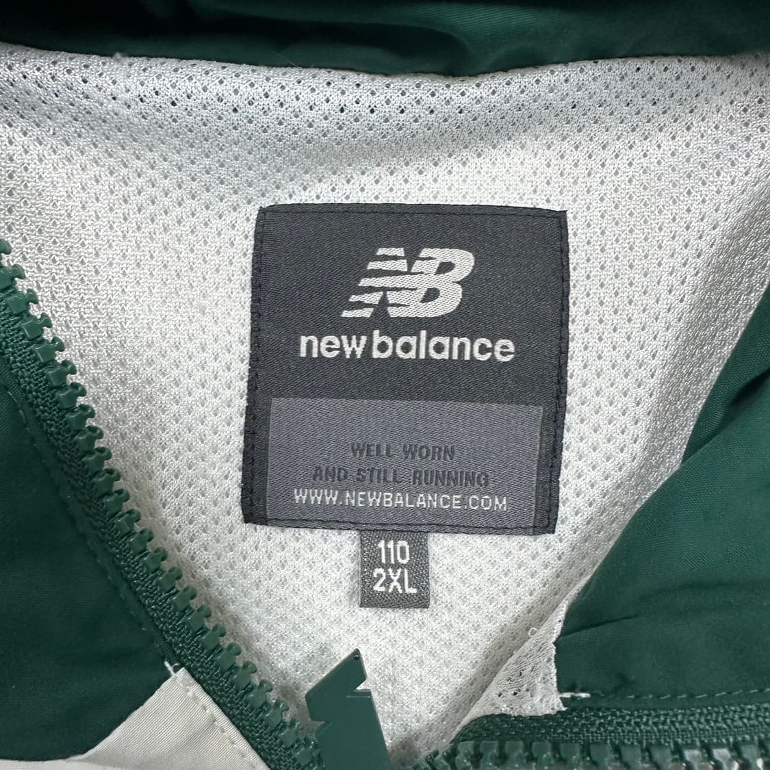 ✨ (바배) 뉴발란스 아노락 반집업 배색 바람막이  상품이미지3