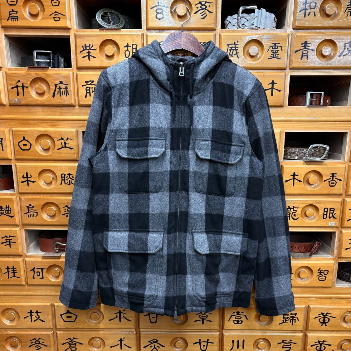 (M) 칼하트 컬트 포켓 디테일 하프 모직 체크 코트 상품이미지1