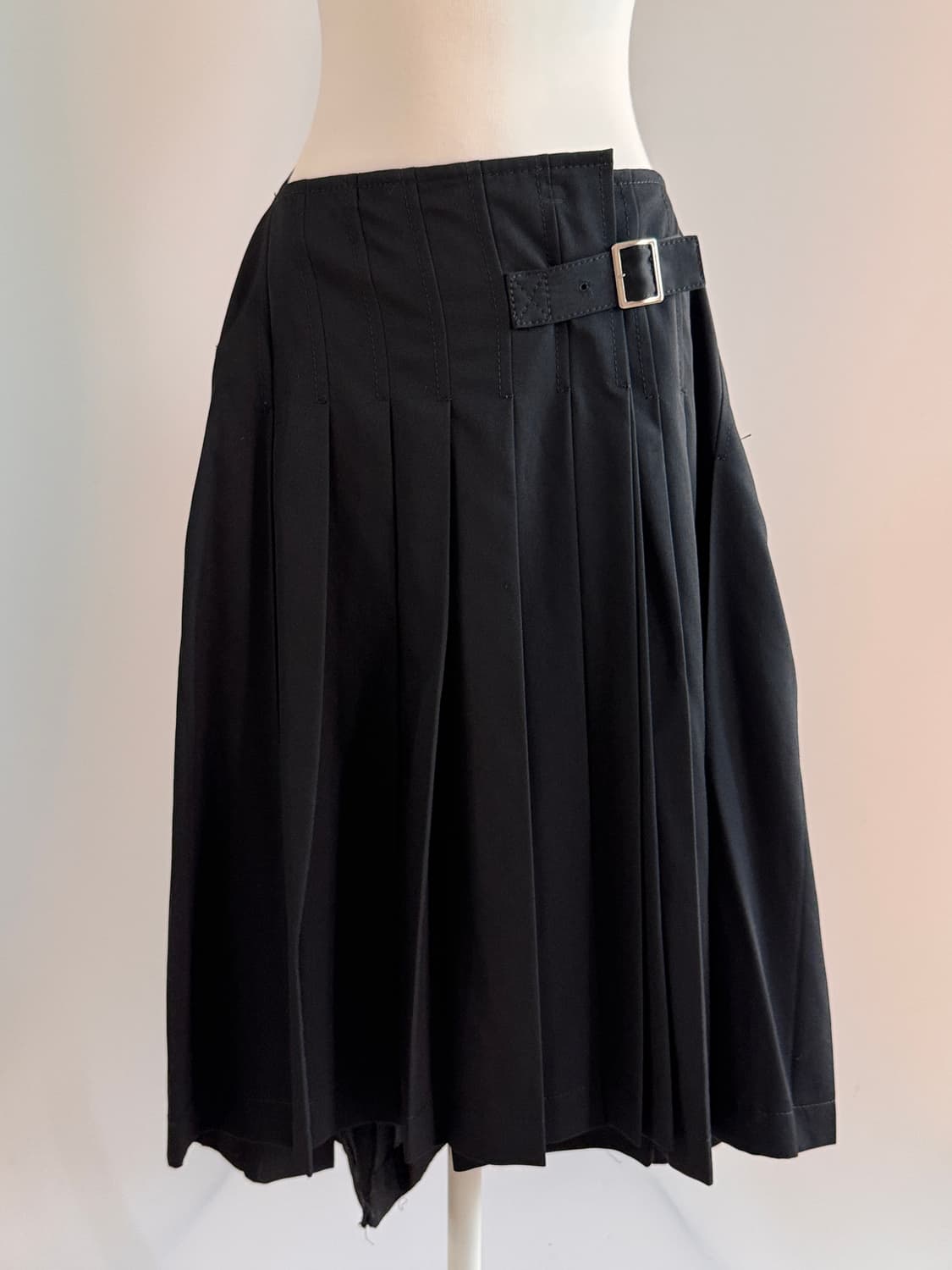 Comme des garcons tricot 플리츠 언발 롱스커트 상품이미지1