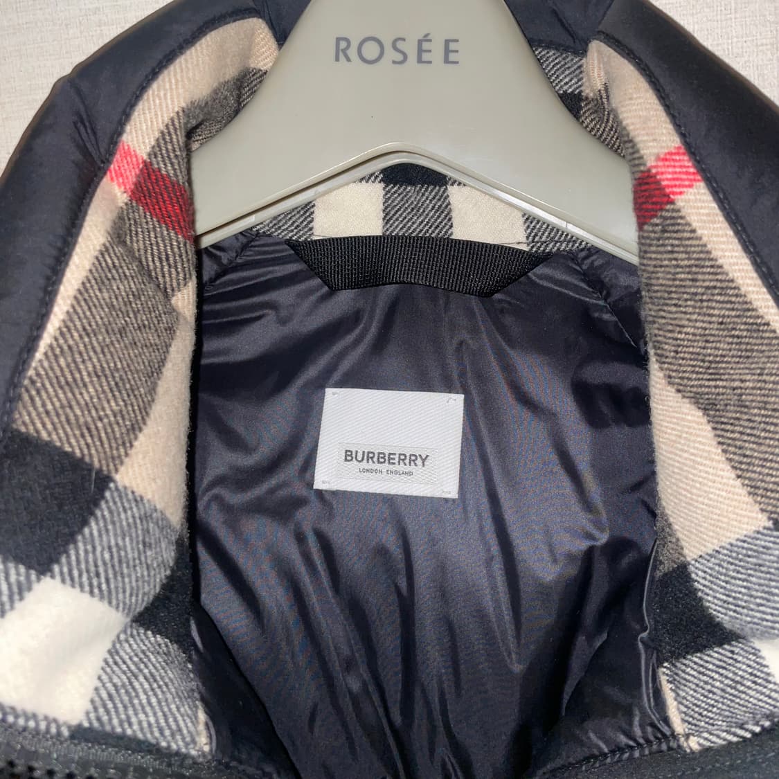 Burberry 버버리 크롭 패딩 상품이미지2