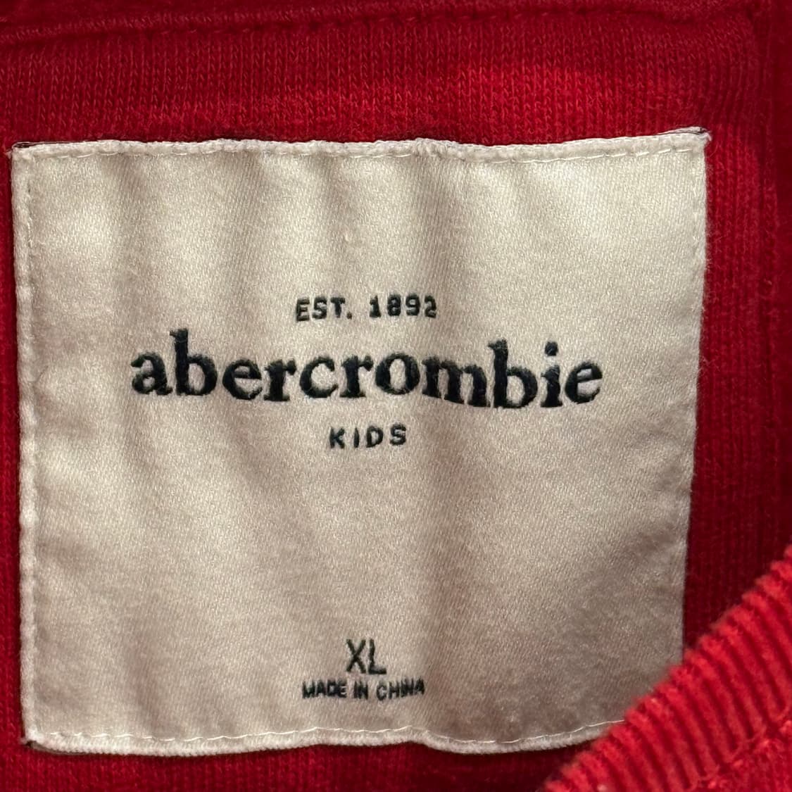 아베크롬비 키즈 크롭 레터링 레드 맨투맨 XL 상품이미지2