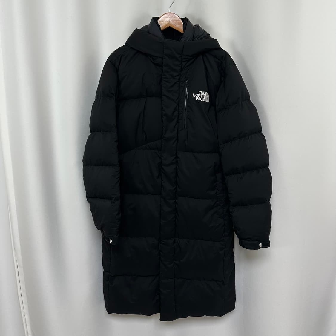   노스페이스 남자 거위털 후드패딩 점퍼 검정 100 L W 상품이미지1
