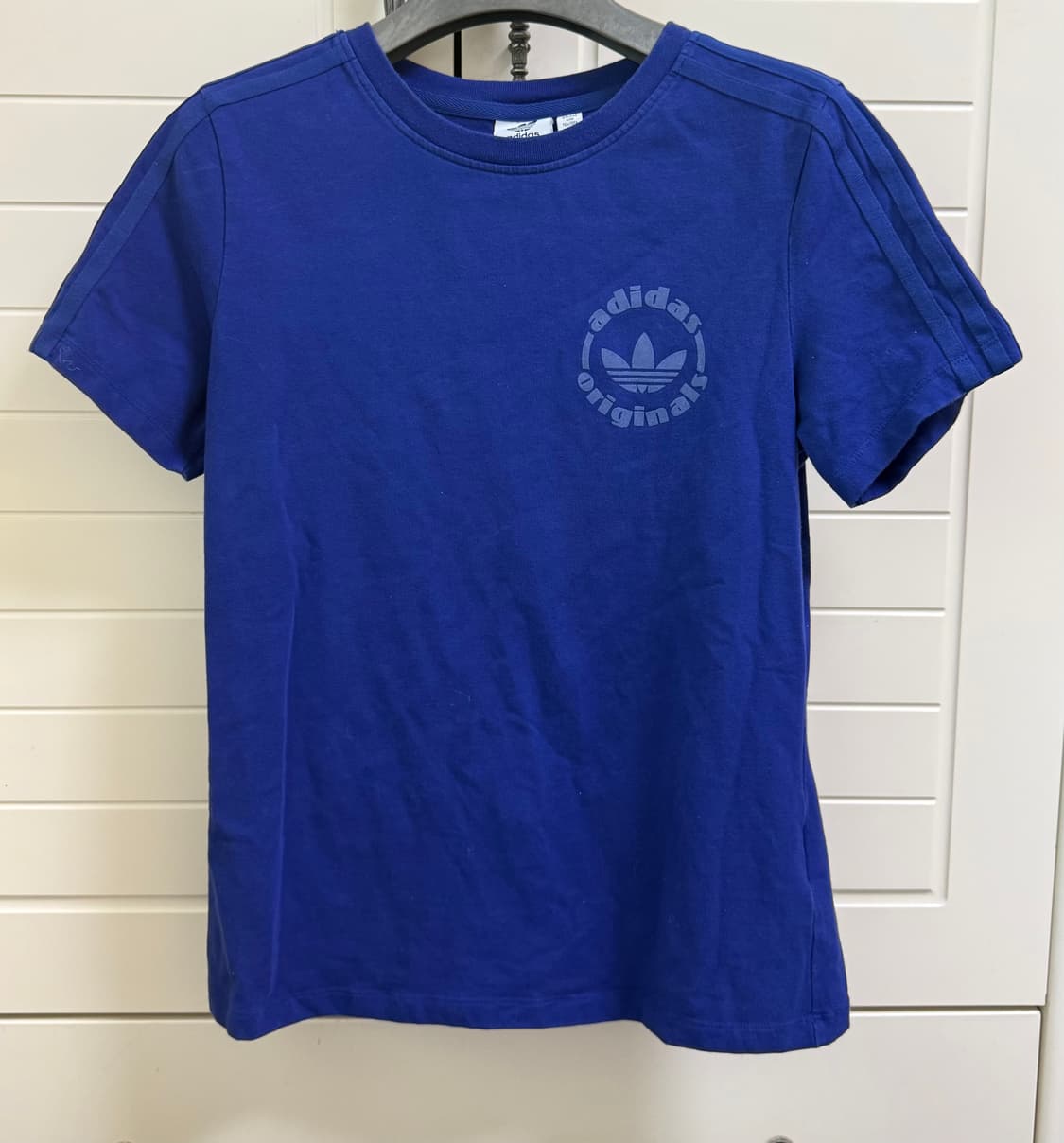 아디다스 오리지널 그래픽 블루 크롭 반팔티 상품이미지2