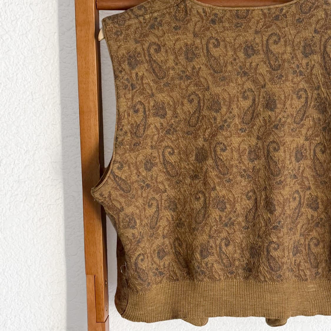 [GRAN SASSO] 올리브 모카 페이즐리 니트 베스트 상품이미지8