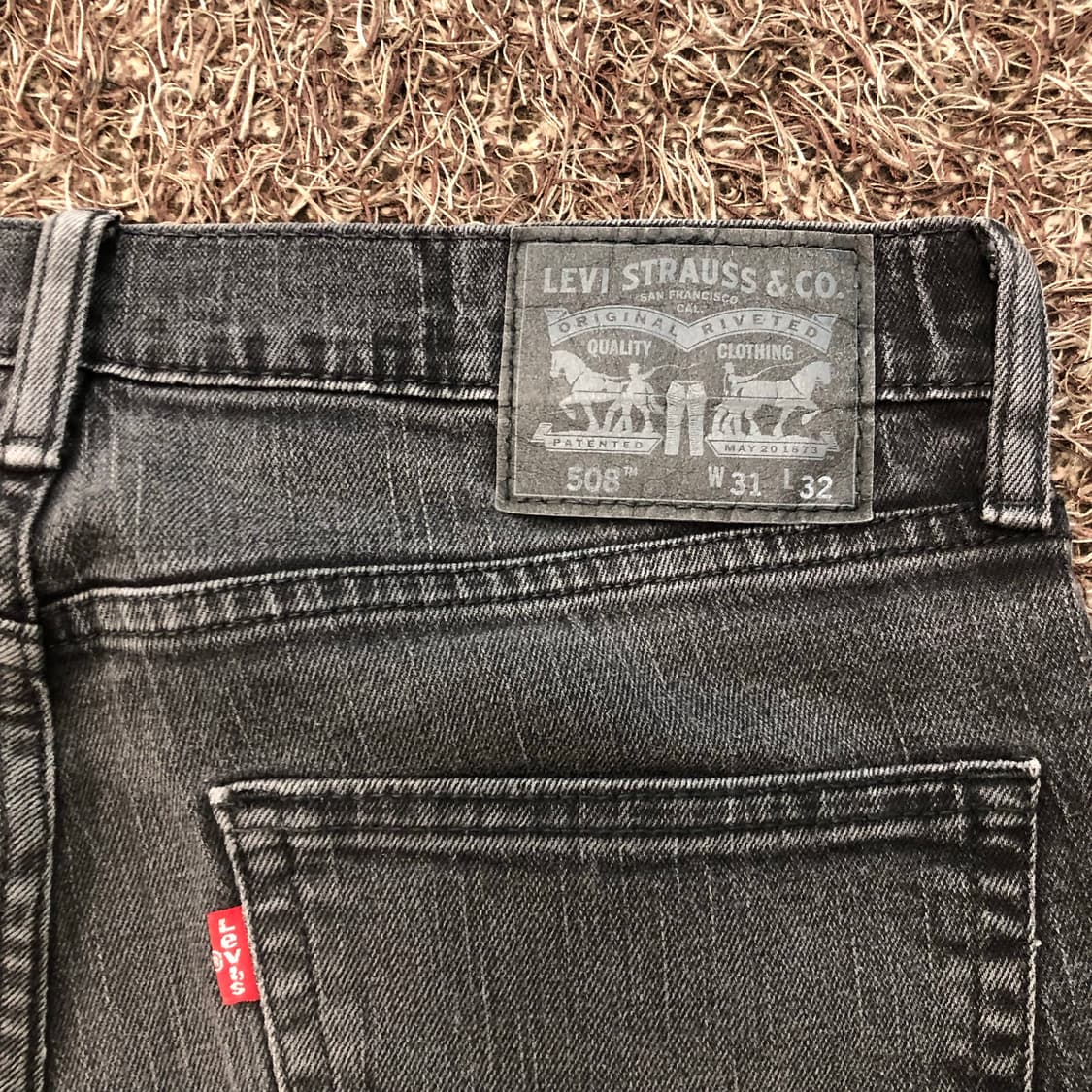 리바이스 508 블랙 워싱 데님 팬츠 상품이미지5