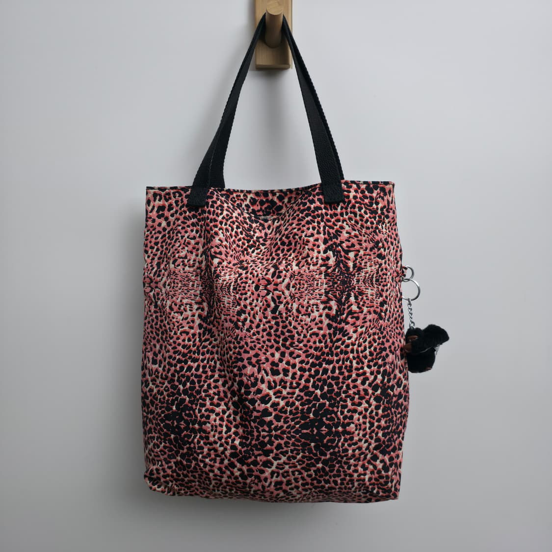 키플링 핑크 레오파드 핸드 토트백 상품이미지4