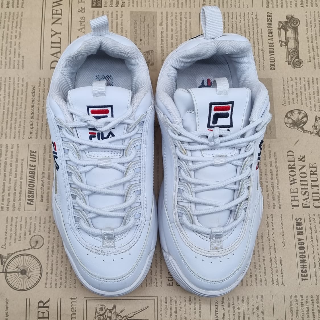 휠라 디스럽터2 여성 운동화240 상품이미지2