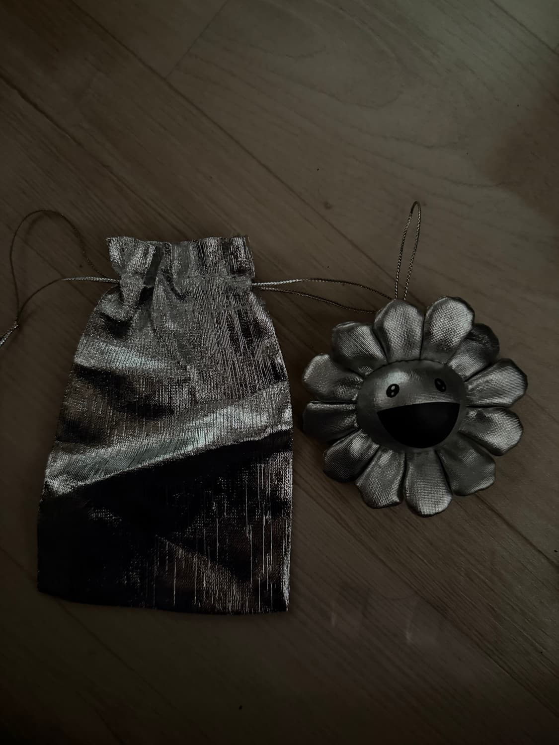 카이카이키키 플라워 키체인 실버 상품이미지2