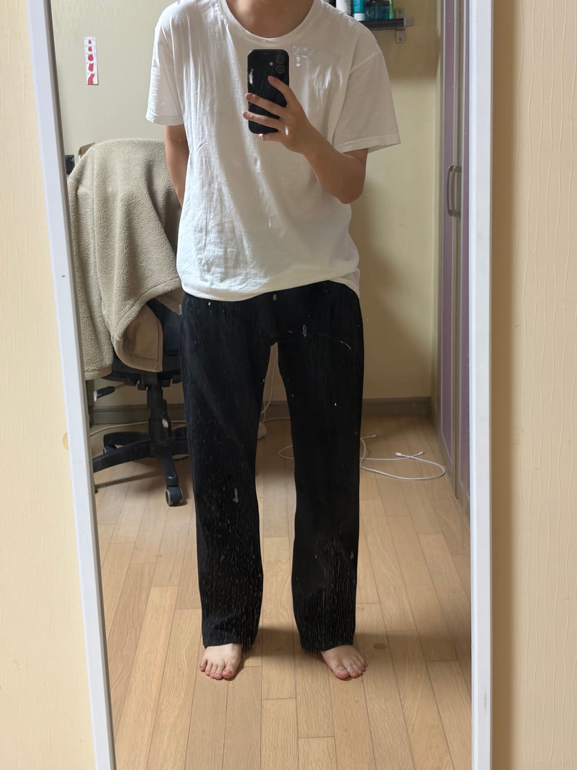 산드로옴므 블랙 스트레이트 데님팬츠 상품이미지5
