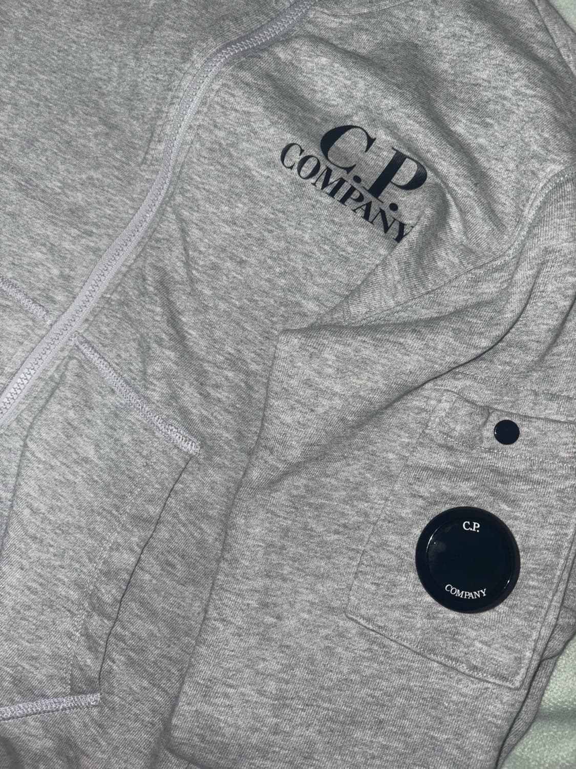 Cp컴퍼니 집업 상품이미지3