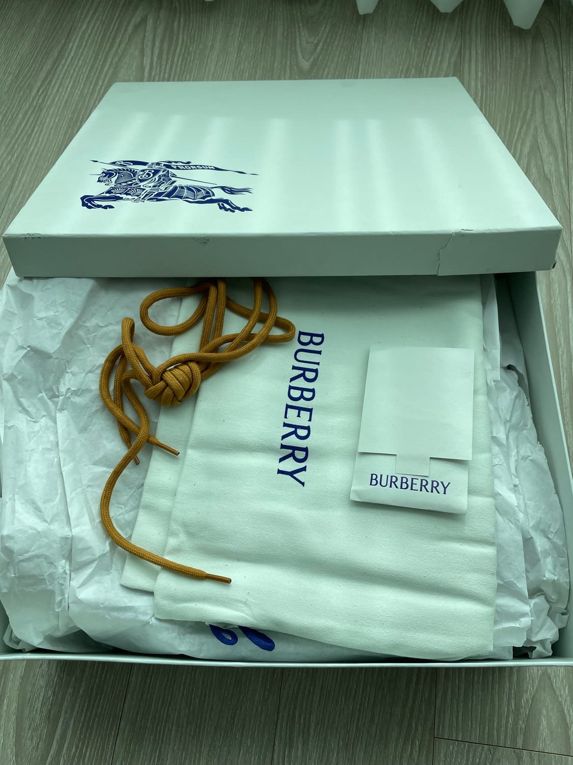 버버리 스웨이드 크리퍼 슈즈 브라운 40 상품이미지6