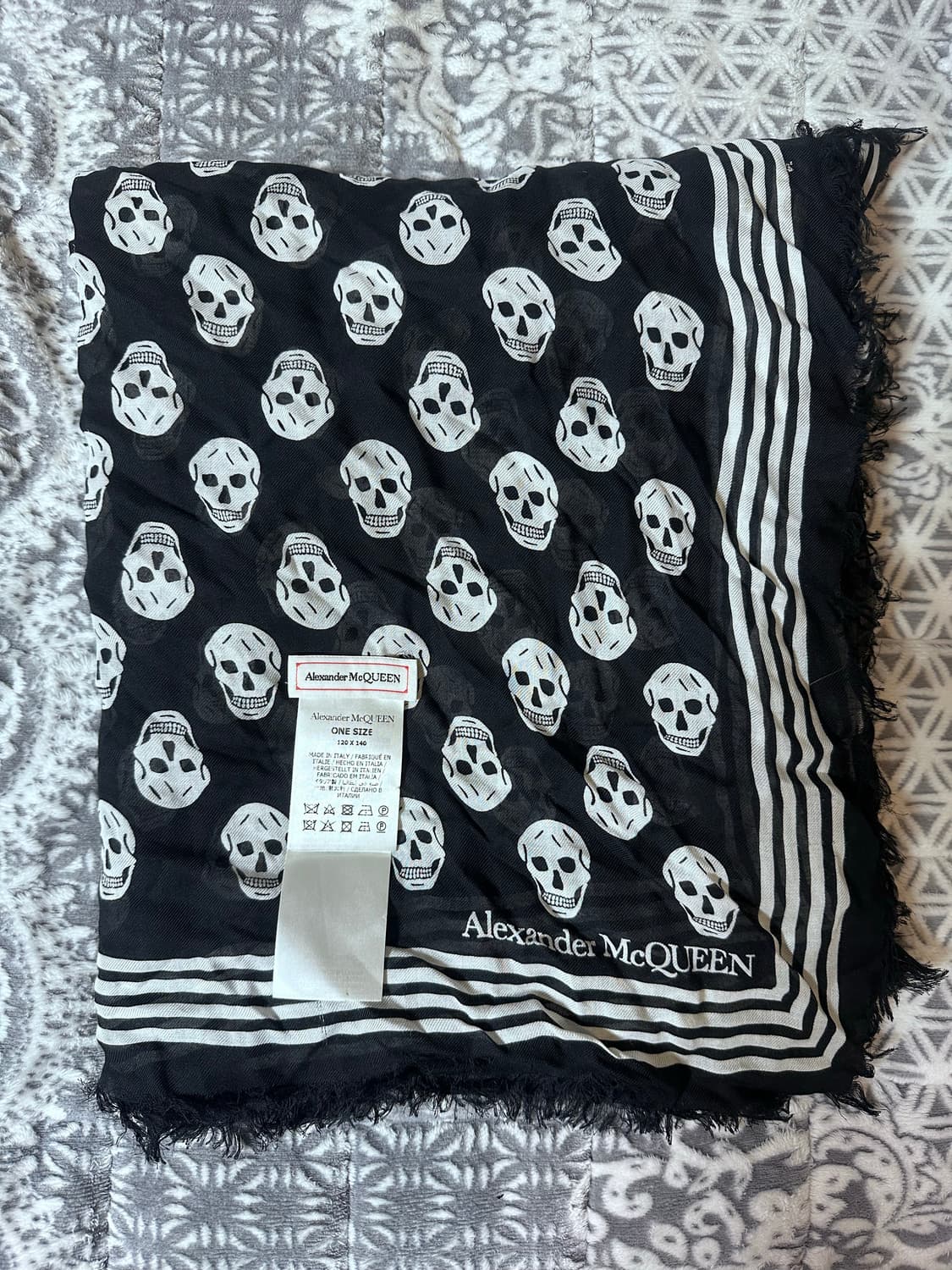 alexander mcqueen skull scarf 알렉산더맥퀸 스컬 상품이미지3