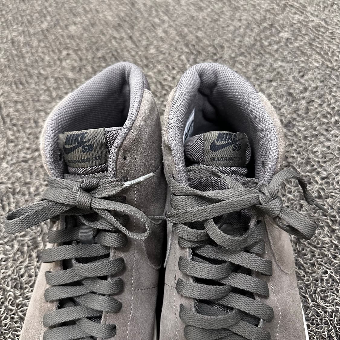 NIKE 나이키 블레이저 스웨이드 하이탑 260 상품이미지3
