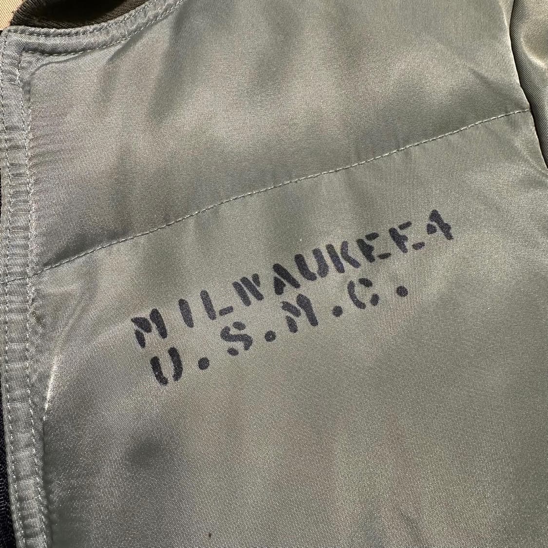 진호진스 리버시블 밀리터리 다운 푸퍼 패딩 상품이미지5