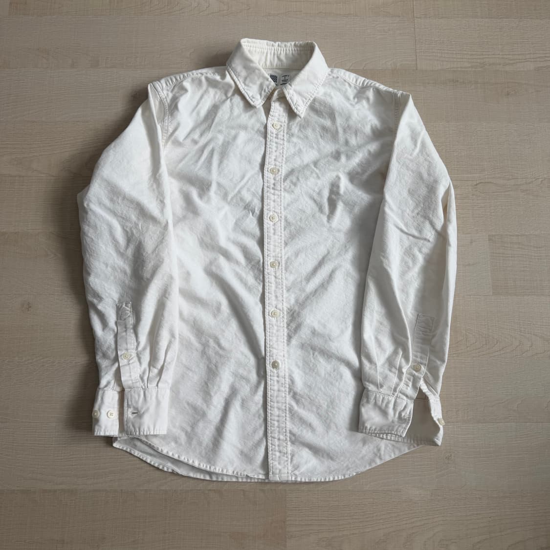 유니클로U 셔츠 상품이미지1