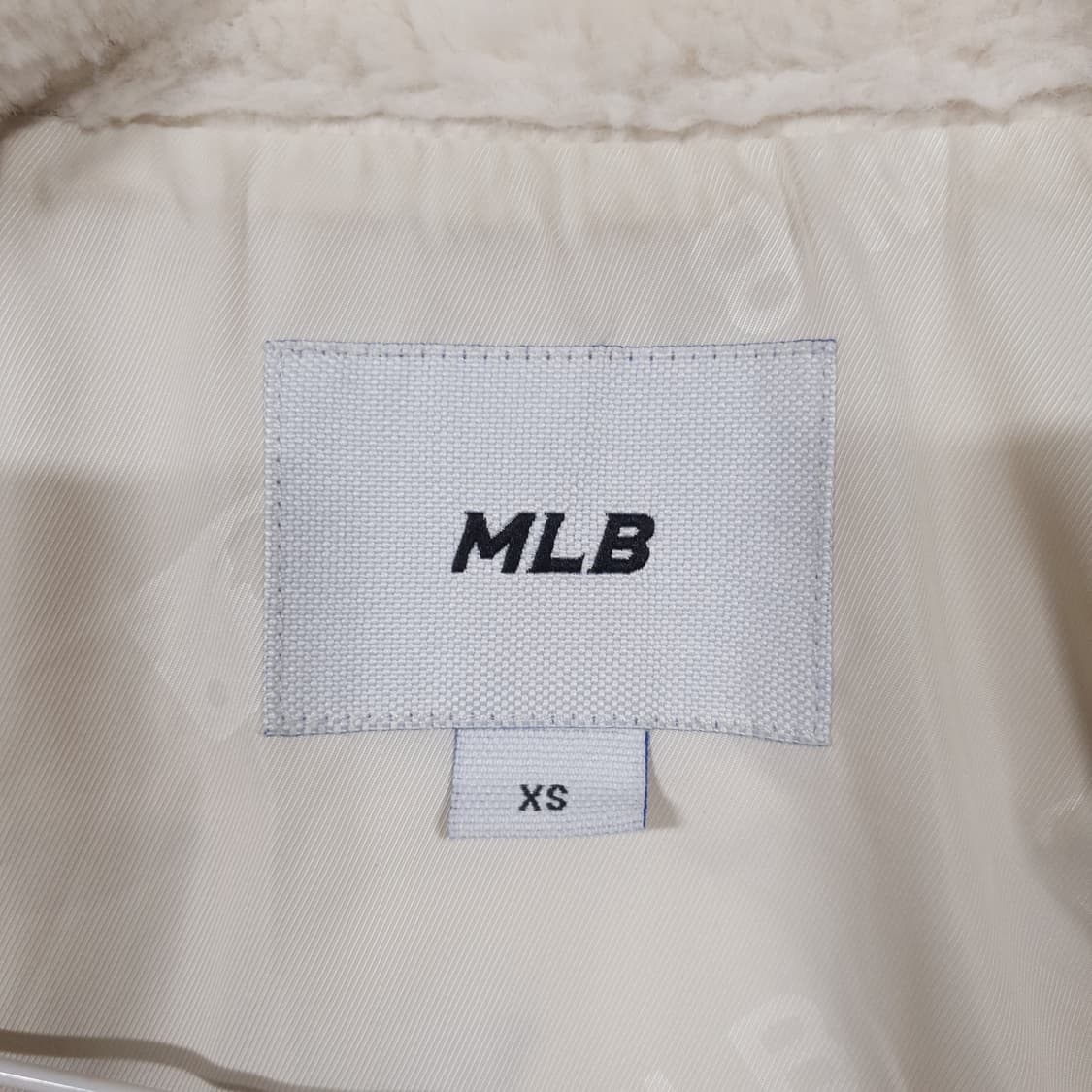 여성) MLB 신형 21FW 양키즈 스탠드넥 메가로고 쉐르파 점퍼 자켓 상품이미지7