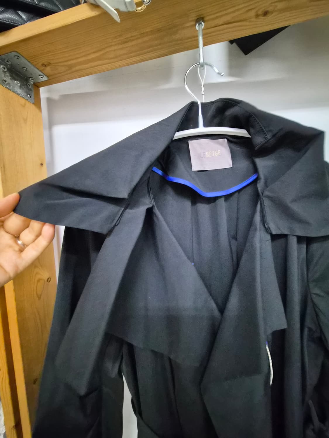 르베이지 바스락 스판 얄상 트렌치코트 상품이미지6