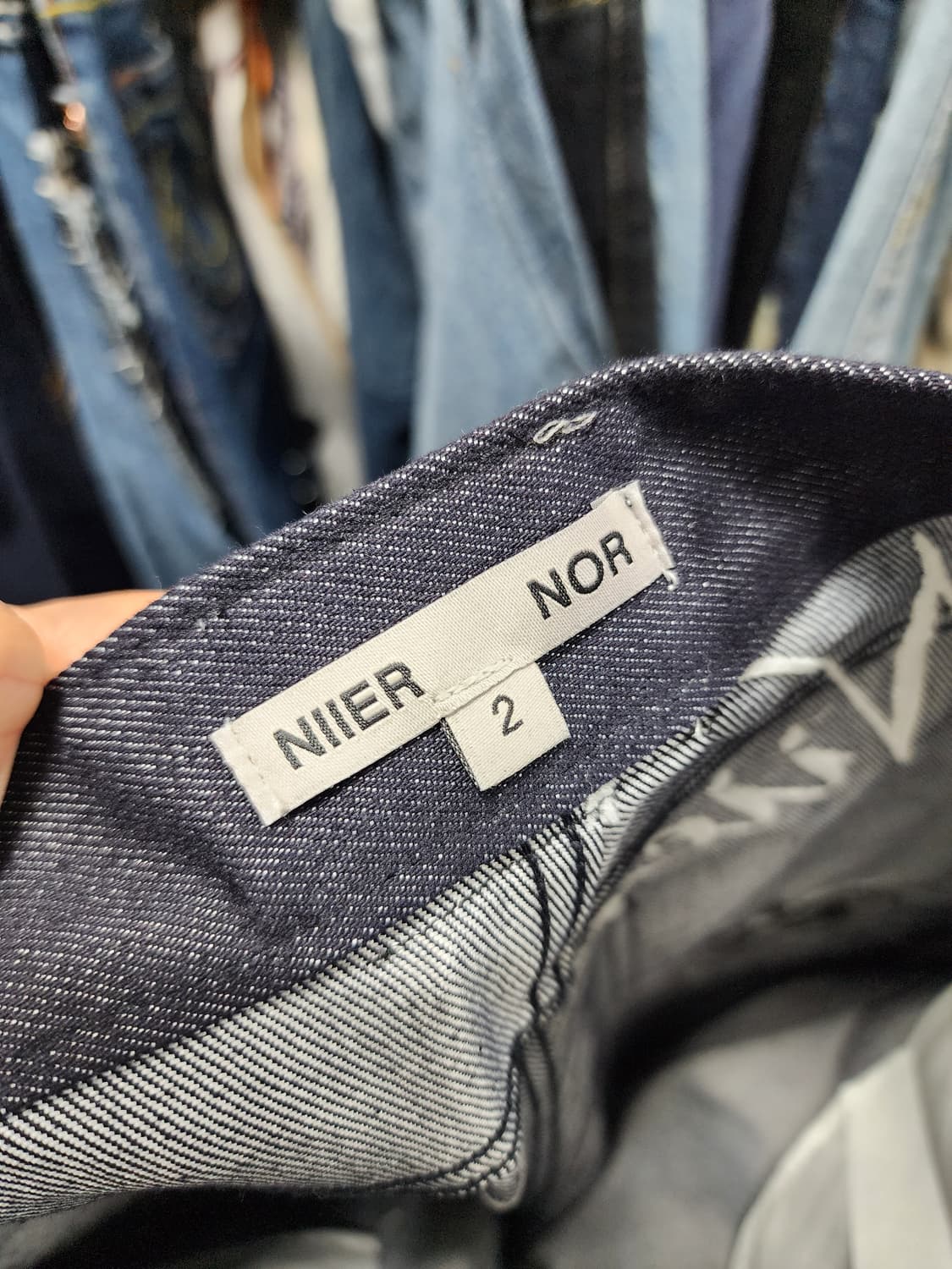 (새상품) Niier Noir 니어노어 로즈자수 인디고 벌룬핏 데님 상품이미지7