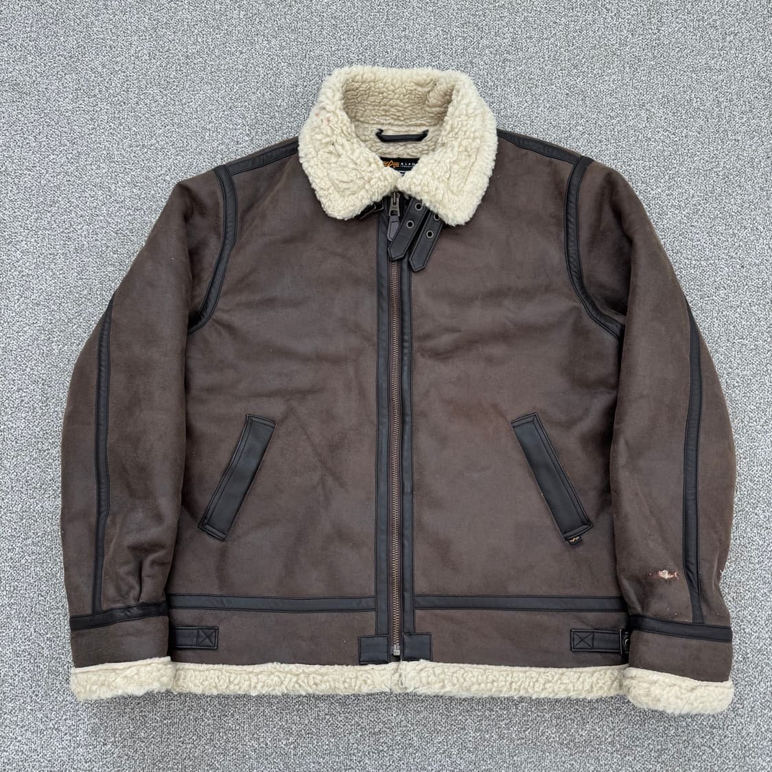 알파인더스트리 무스탕 상품이미지2