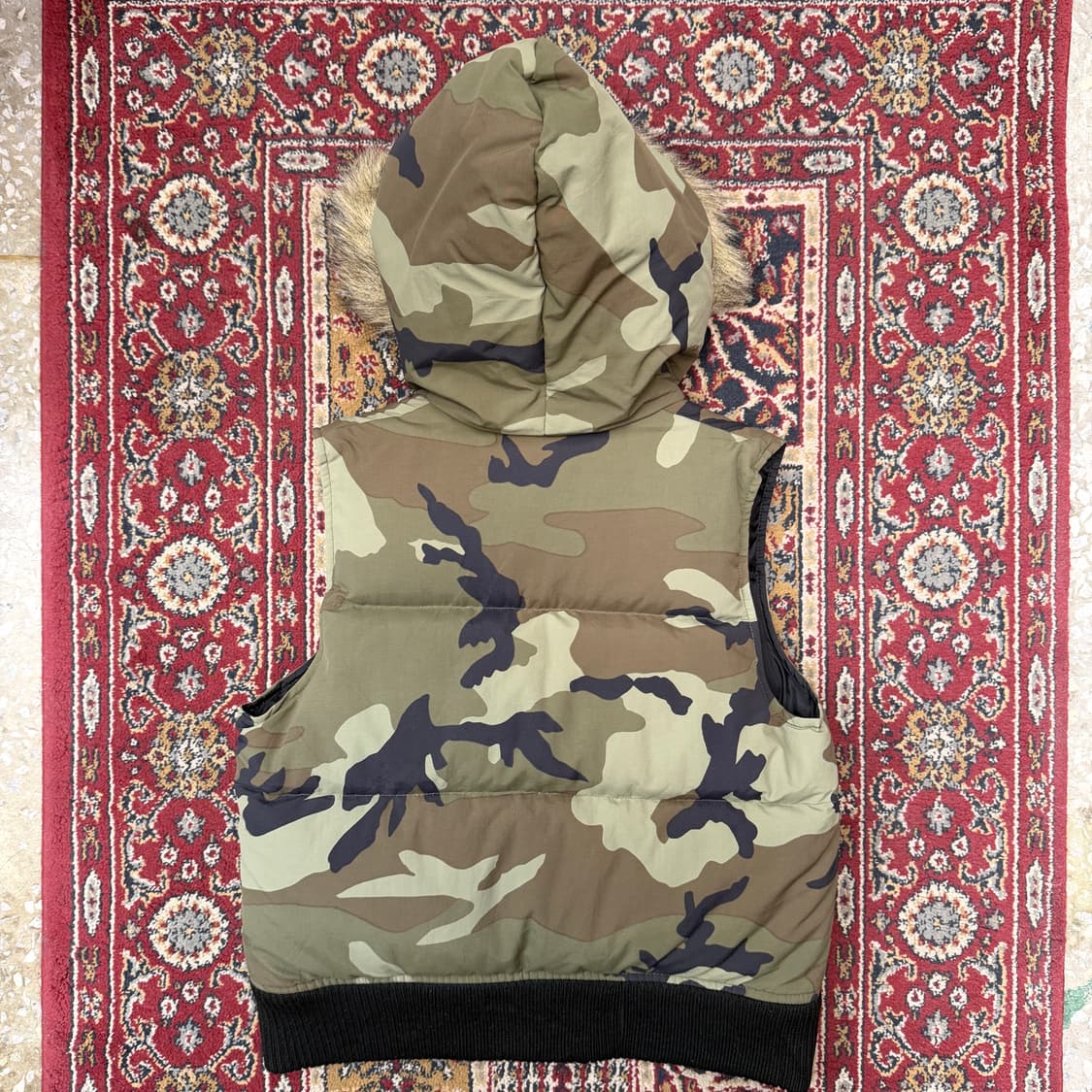 칼하트 카모 덕다운 후드 베스트 [ 44 ] 상품이미지5