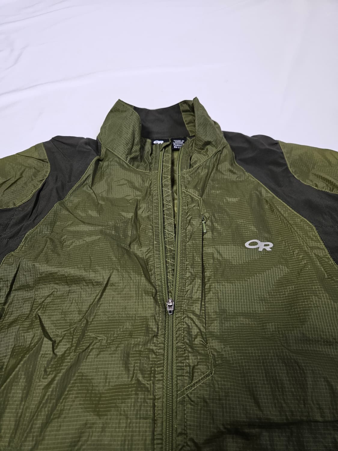 아웃도어리서치 아비도 쉘 자켓 우븐 바람막이 S 95 상품이미지2