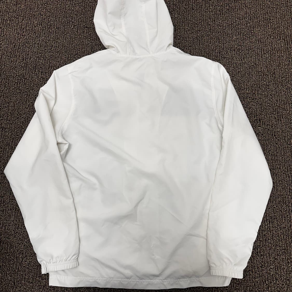 언더아머 바람막이 자켓 화이트 XL 상품이미지5