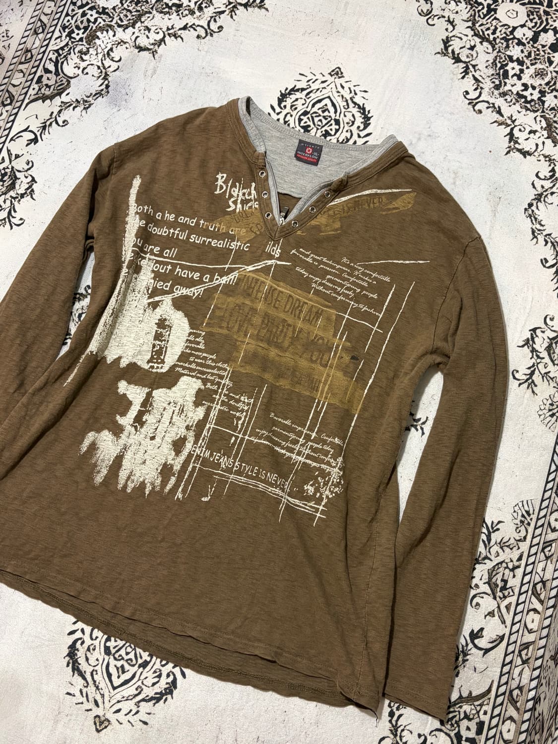 Grunge Printing eyelet long sleeve 상품이미지8