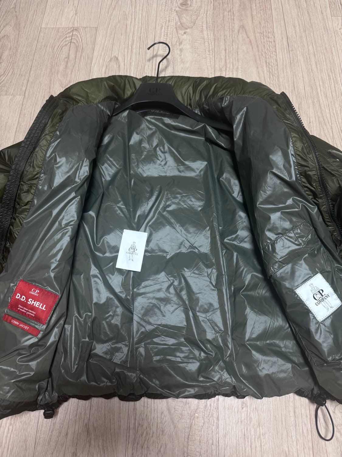cp컴퍼니 dd쉘 논후드 그레이프 리프 그린 s사이즈 상품이미지3