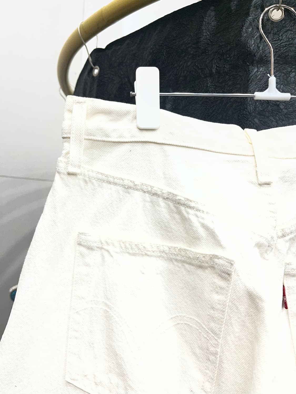 리바이스 501 화이트 데님팬츠 우먼즈 상품이미지6