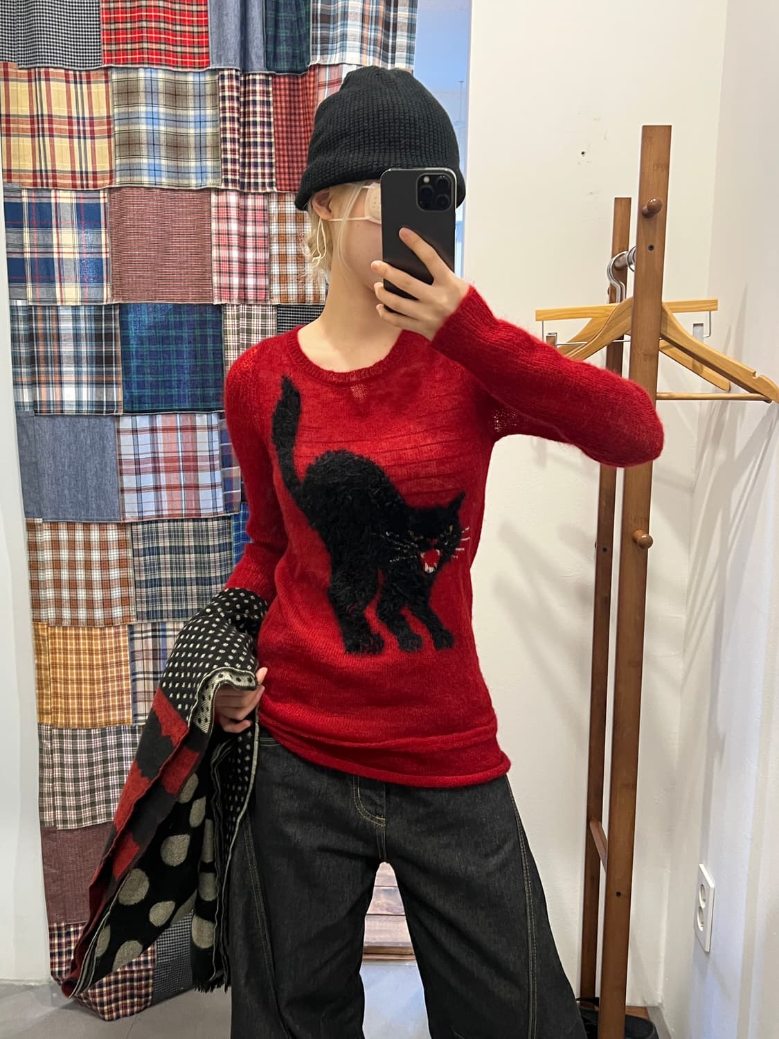 히스테릭글래머 블랙 캣 레드 매쉬 니트 상품이미지1