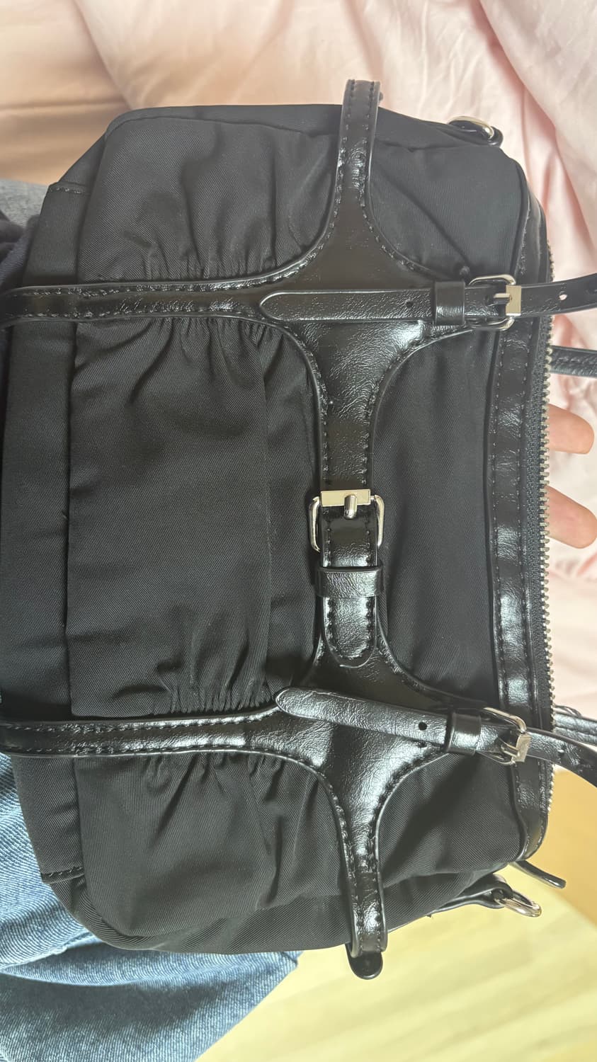 자라 버클 나일론 숄더백 상품이미지4