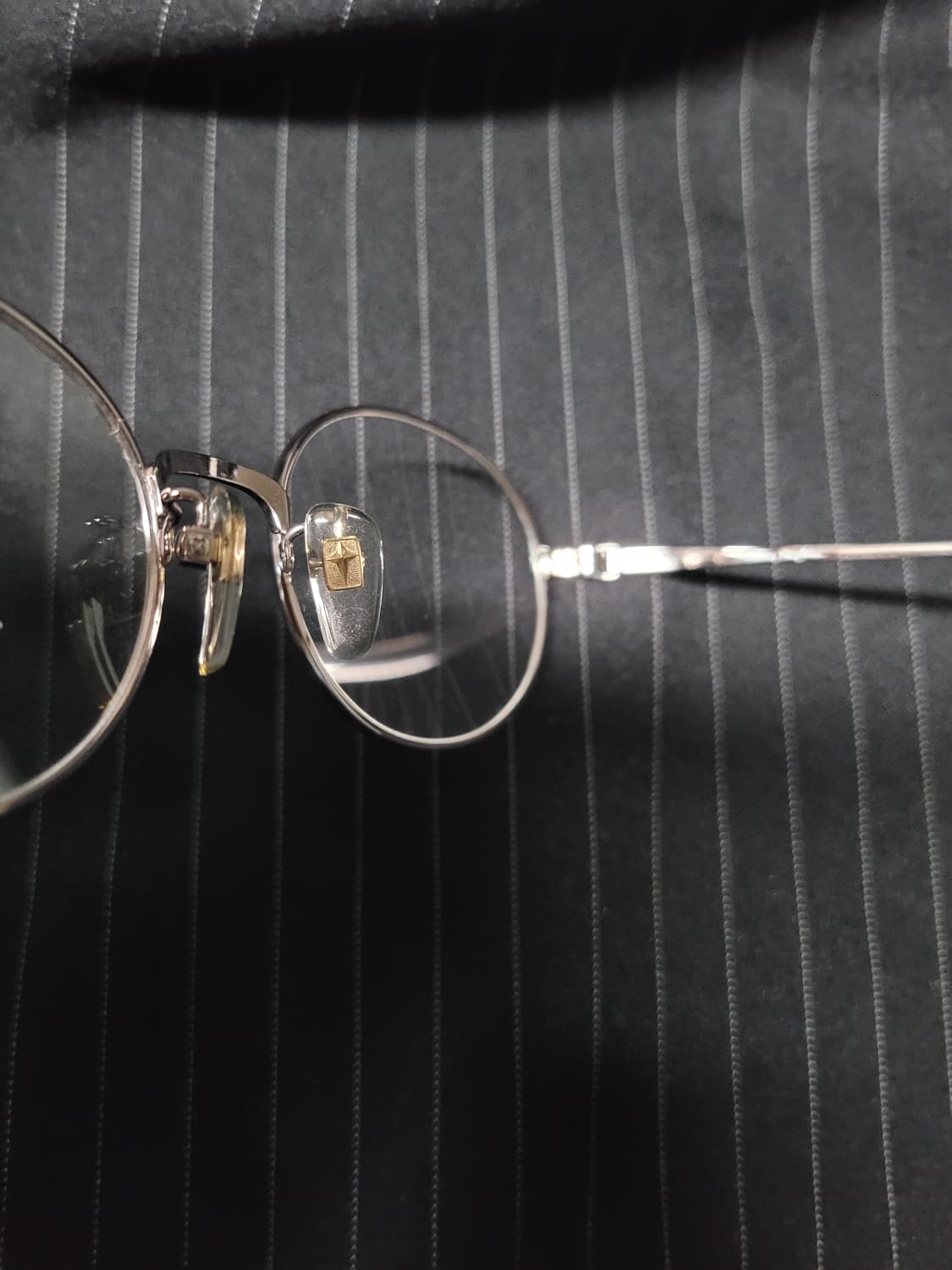 띠에리 뮈글러 안경 상품이미지7