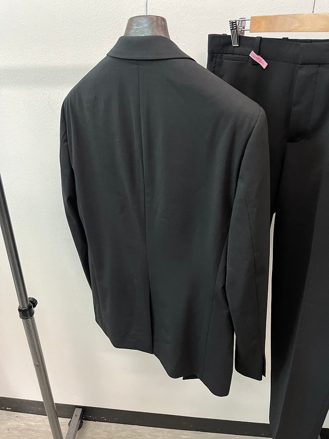 100,32) 띠어리 블랙 슈트  상품이미지7