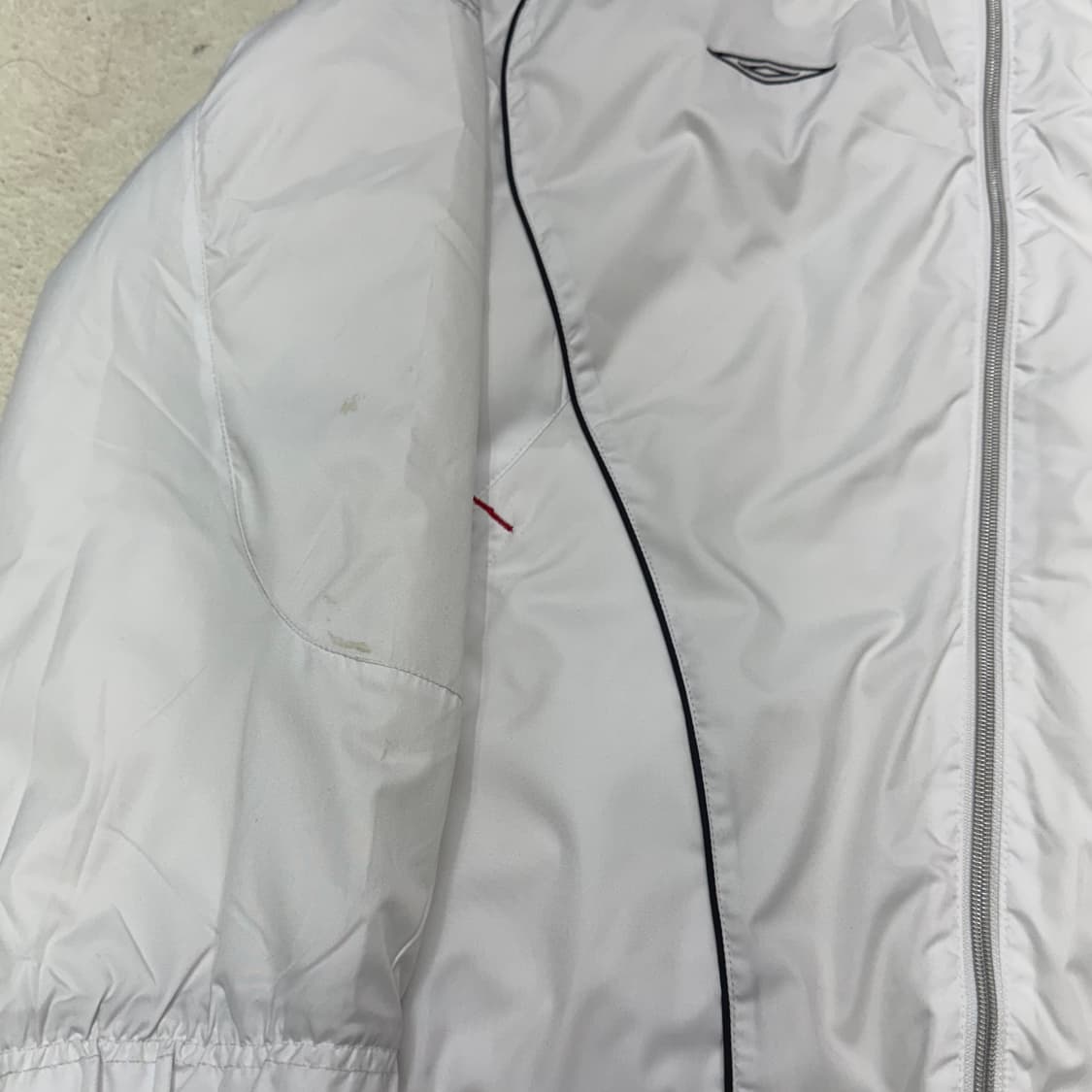 [L] 엄브로 올드스쿨 바람막이 상품이미지7