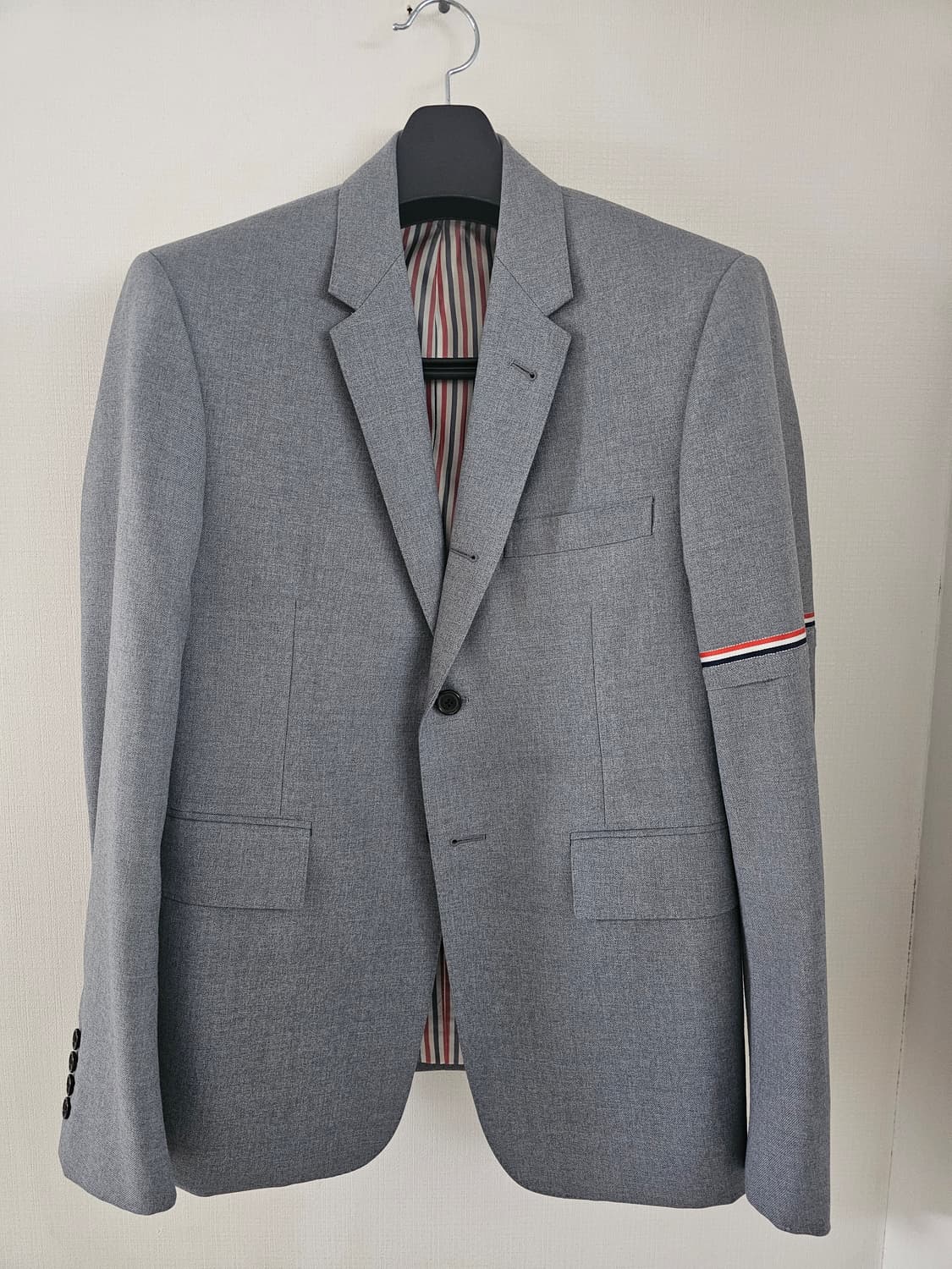 톰브라운 암밴드 울 쟈켓(2/100/정품) 상품이미지1