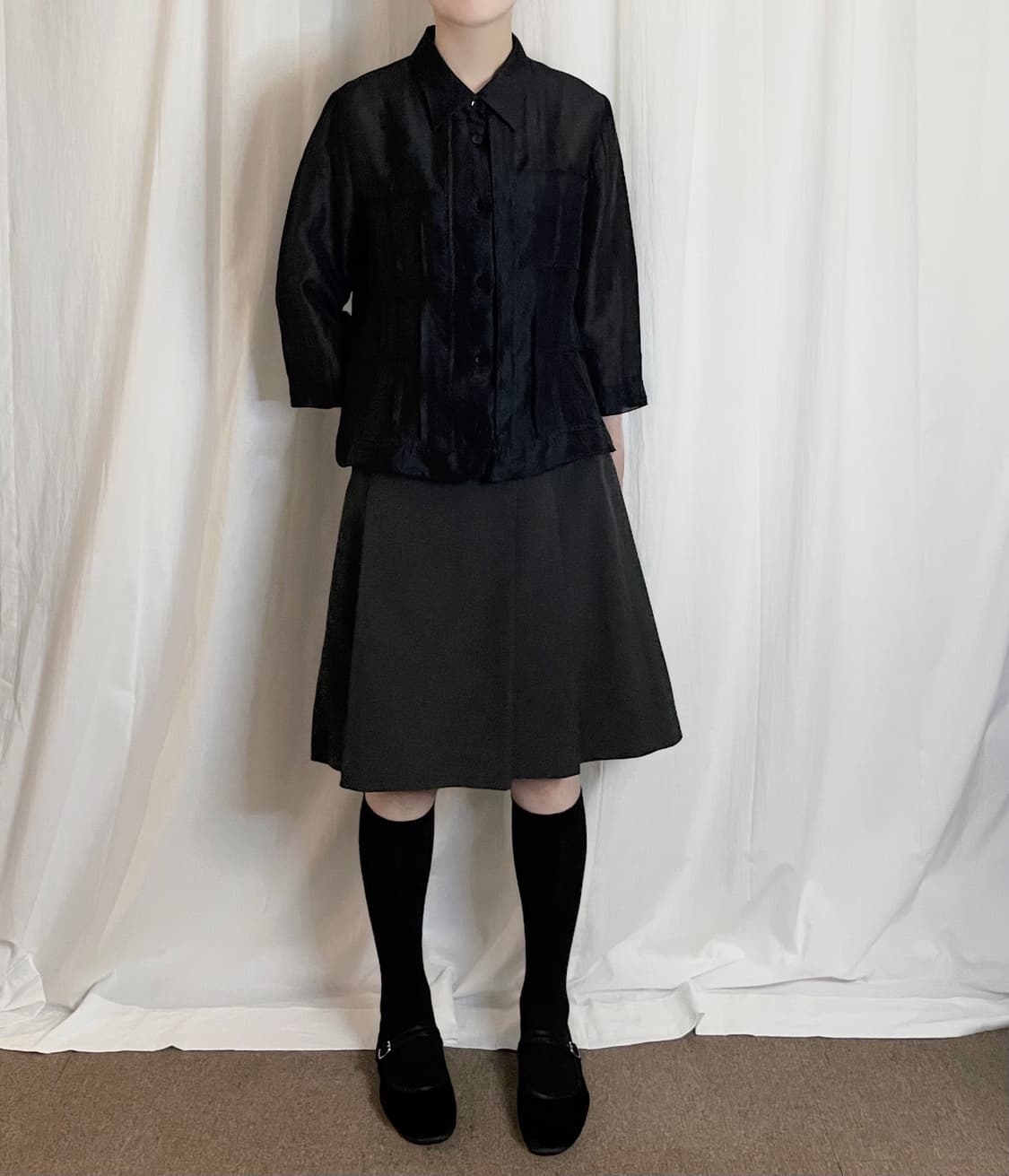 Glossy Sheer Shirt - Black 상품이미지2