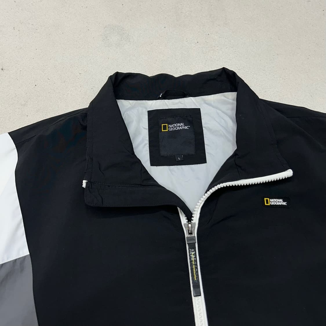 내셔널지오그래픽 바람막이 상품이미지2