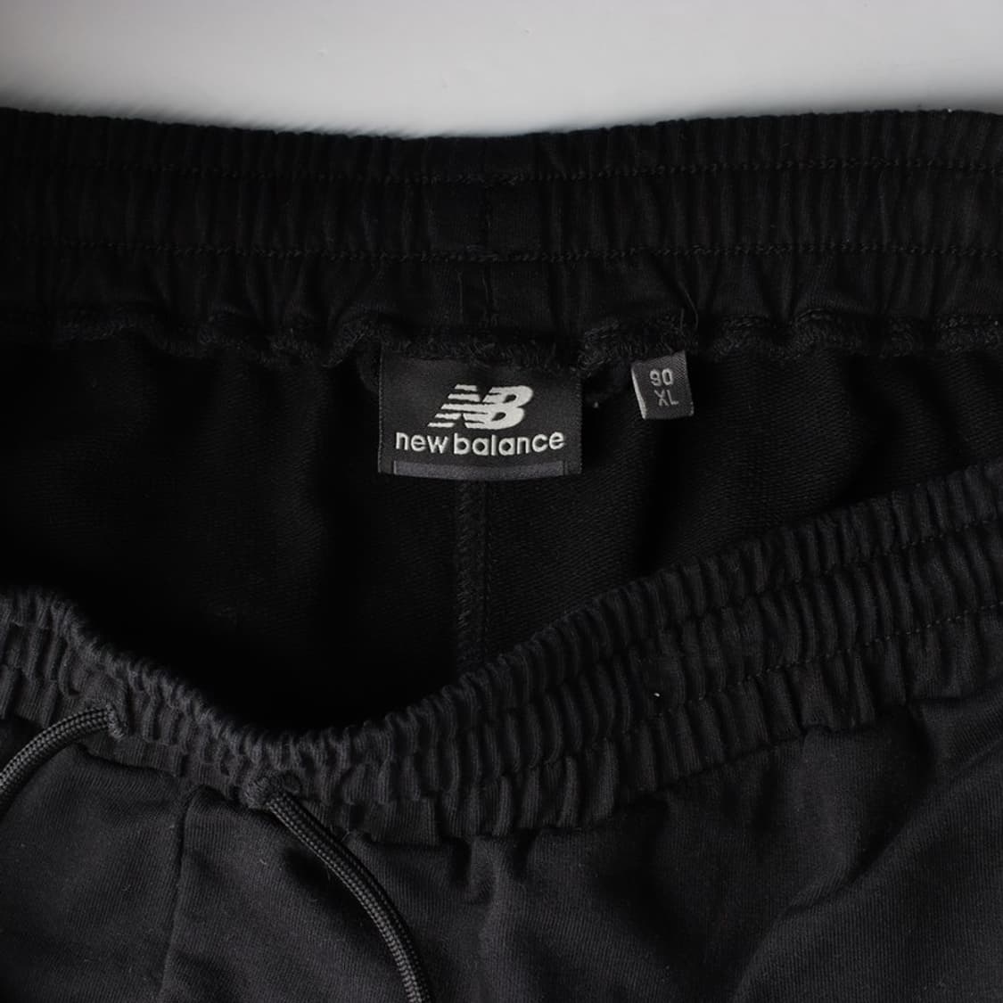 뉴발란스 썬 자수 블랙 숏팬츠 XL 상품이미지5
