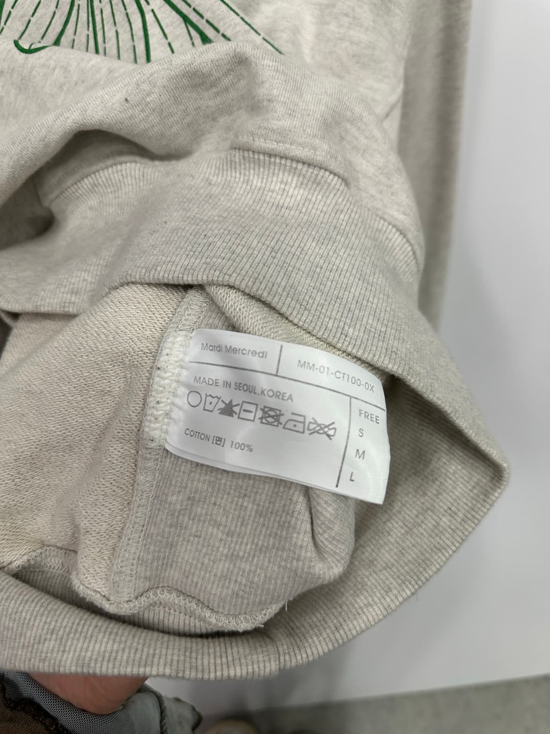 마르디 메크르디 맨투맨 상품이미지5