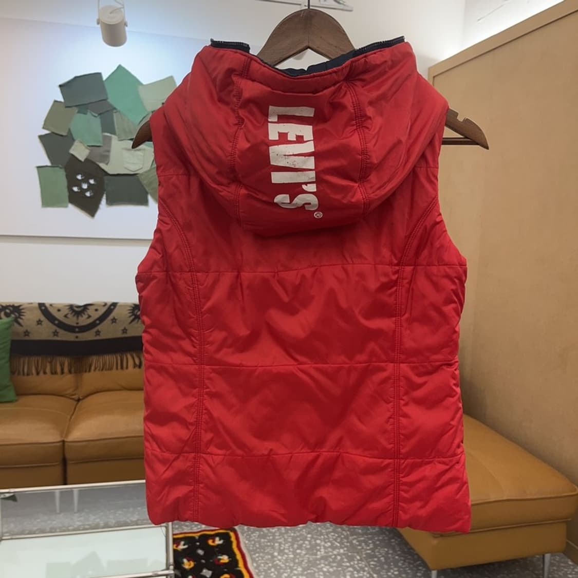 리바이스 레트로 빈티지로고 경량 패딩 조끼 90 C08291 상품이미지4