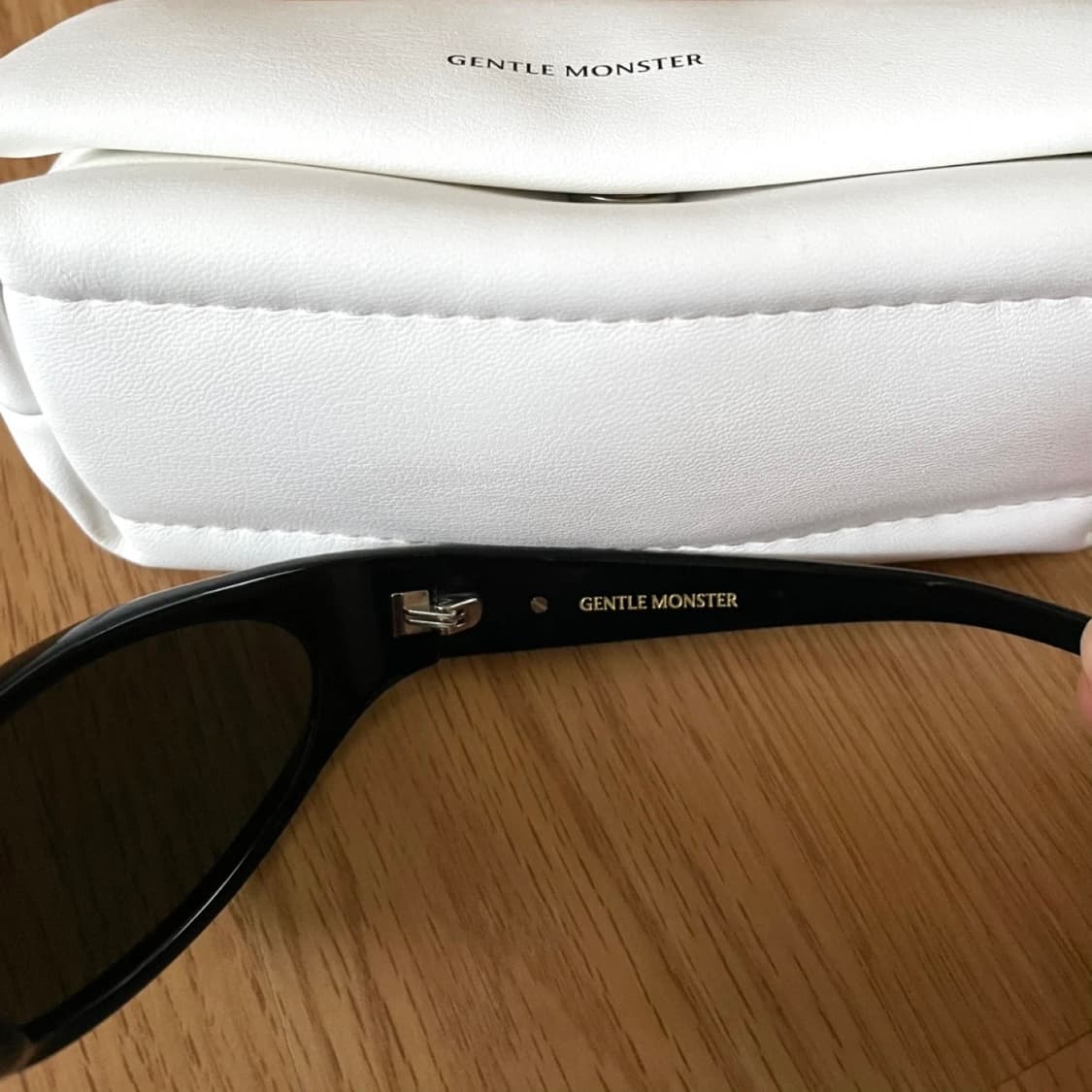 젠틀몬스터 YOUNG 선글라스 상품이미지5