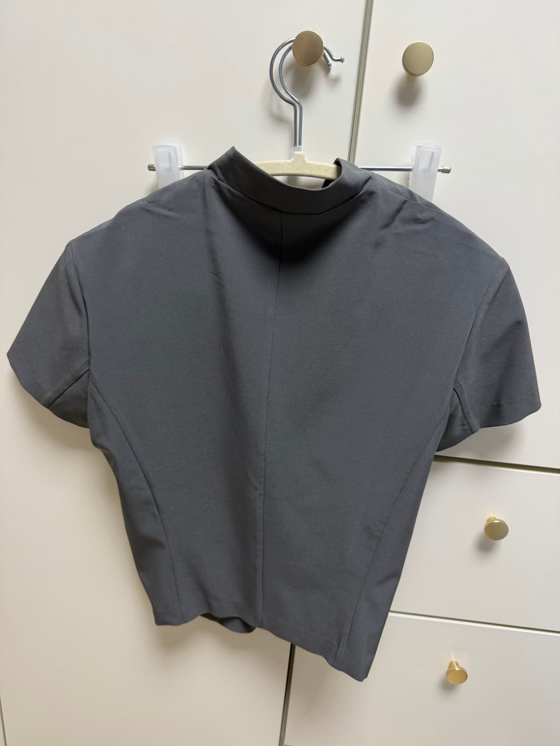 혜인서 크롭 집업 셔츠  상품이미지2