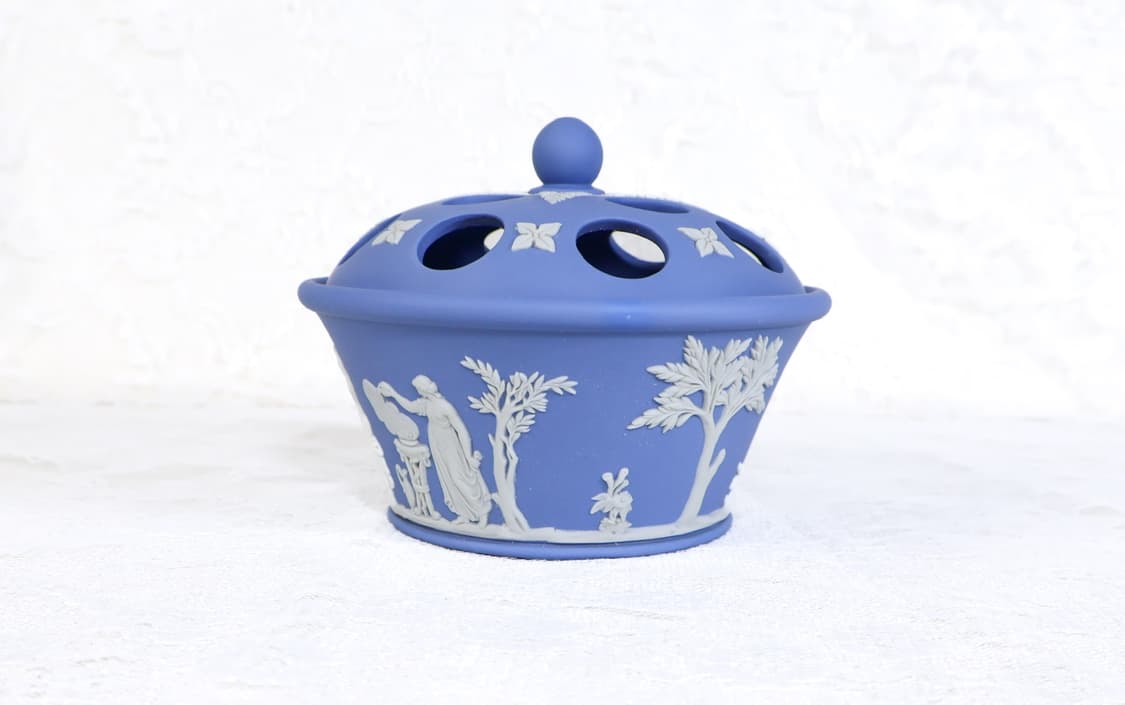 [영국앤틱] 웨지우드 제스퍼웨어 페일블루 포푸리 화병 상품이미지5